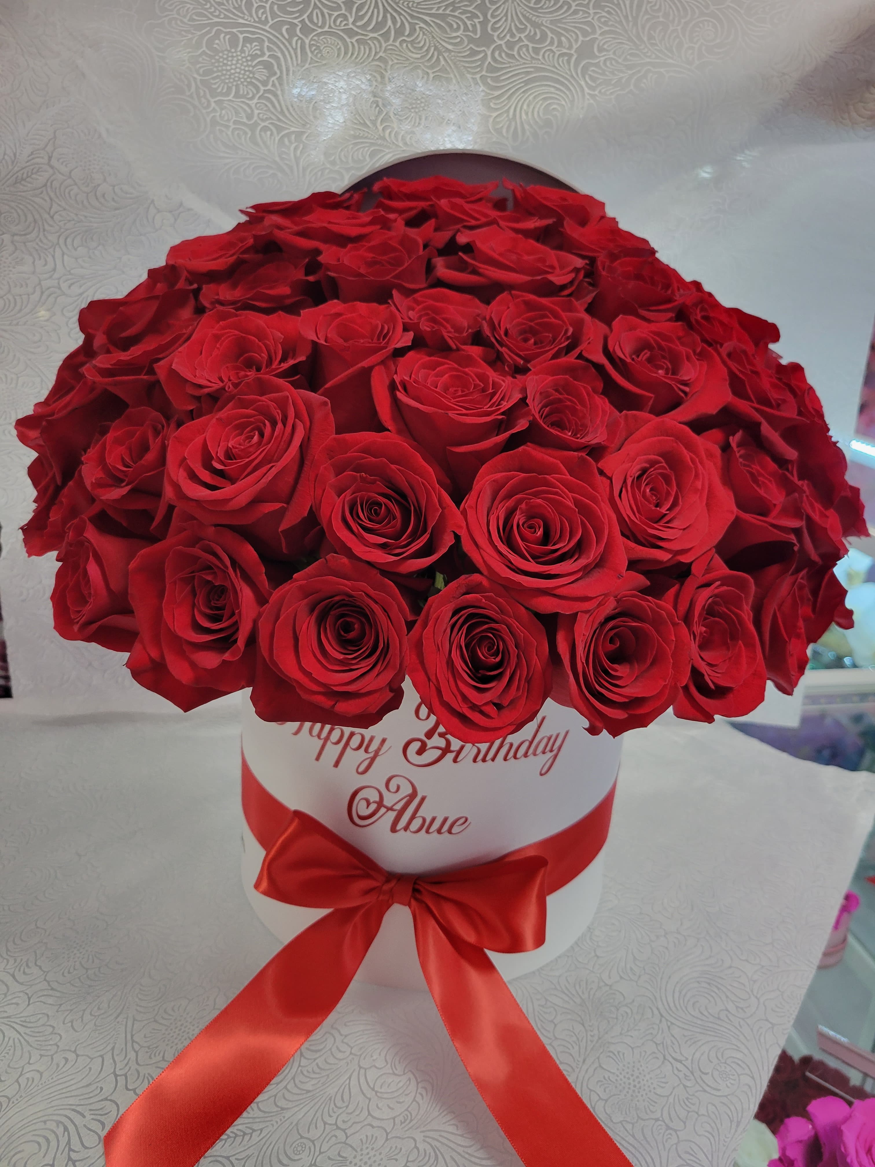 50 Red Rose Hatbox