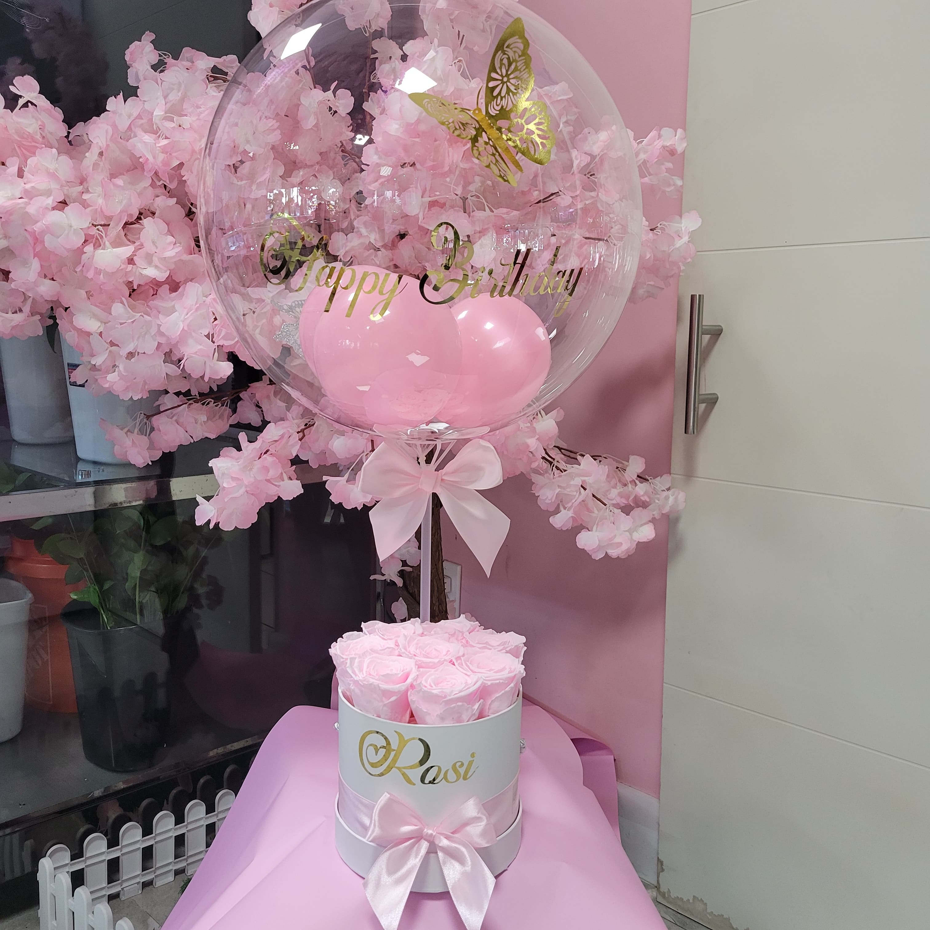 Eternal Roses & Personalized Balloon.